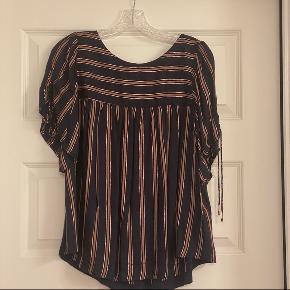 Anthropologie Cameron tie sleeve top sz M - Picture 2 of 8